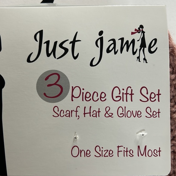 Three-piece Winter Set - Picture 5 of 5